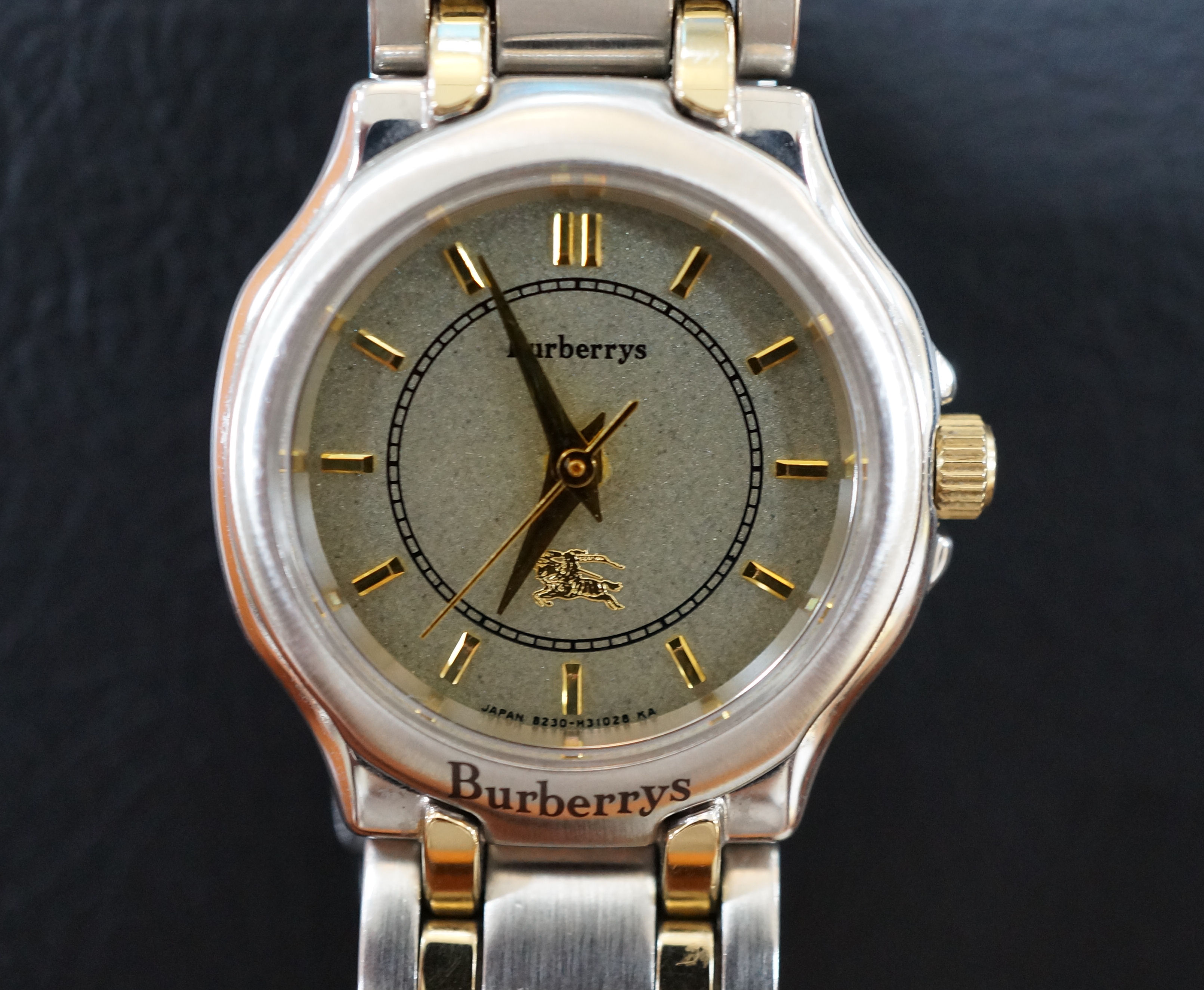 No.383 Burberry (バーバリー)クォーツ腕時計を修理しました | 時光堂 富山の時計修理