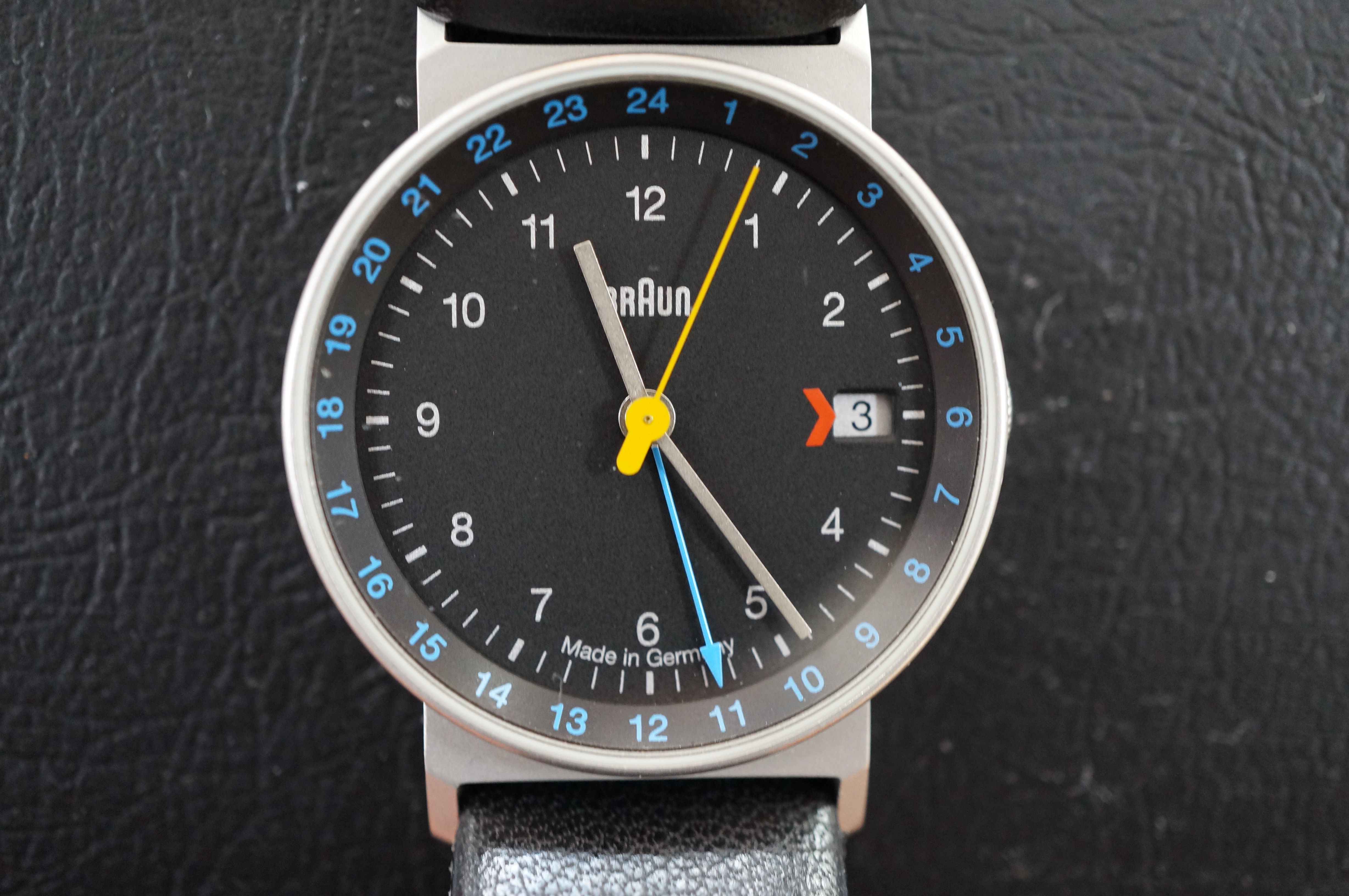 No.557 BRAun (ドイツ製) クォーツ腕時計を修理しました | 時光堂 富山の時計修理
