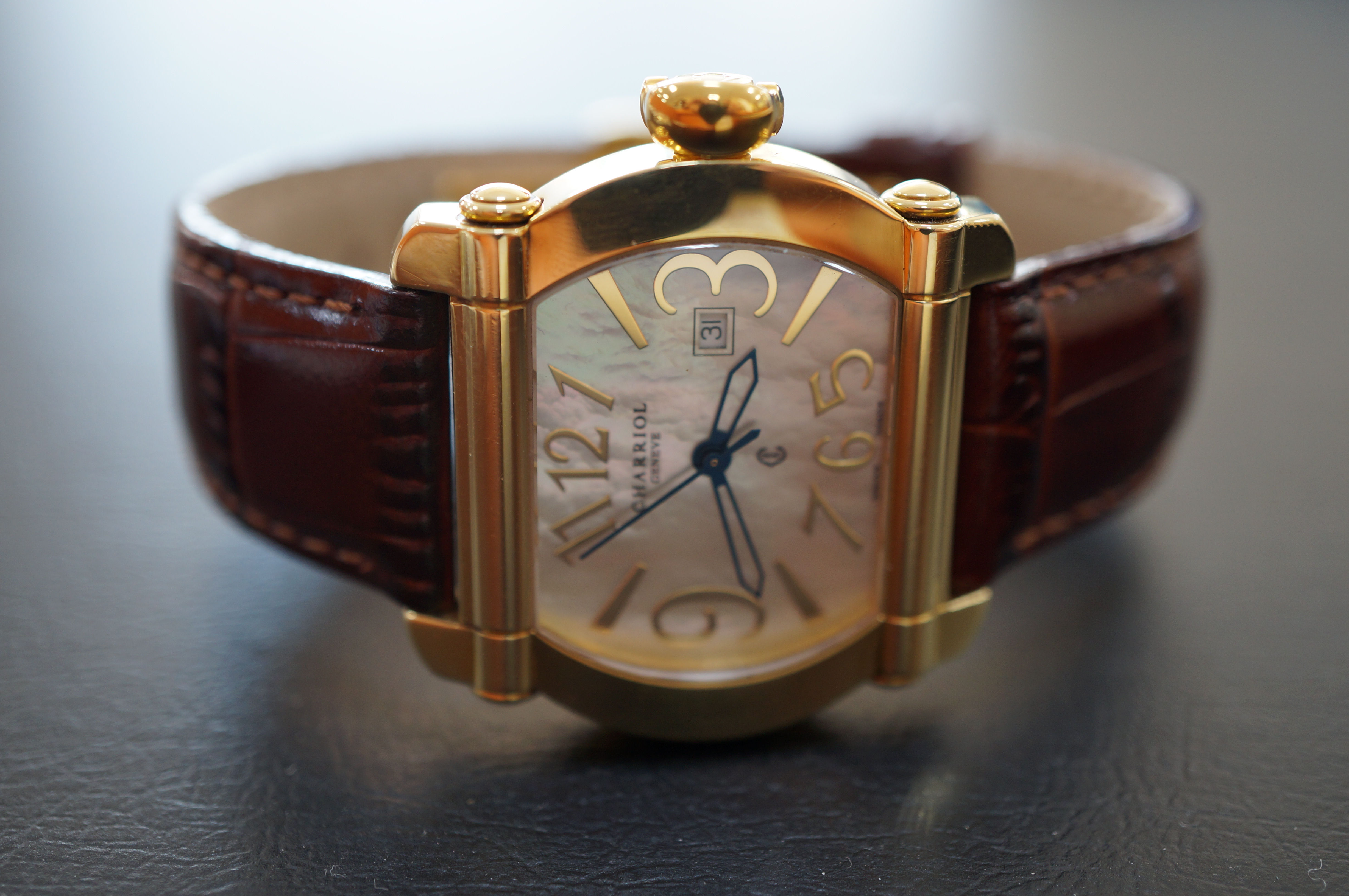 No.623 CHARRIOL（シャリオール） クォーツ腕時計を修理しました | 時光堂 富山の時計修理